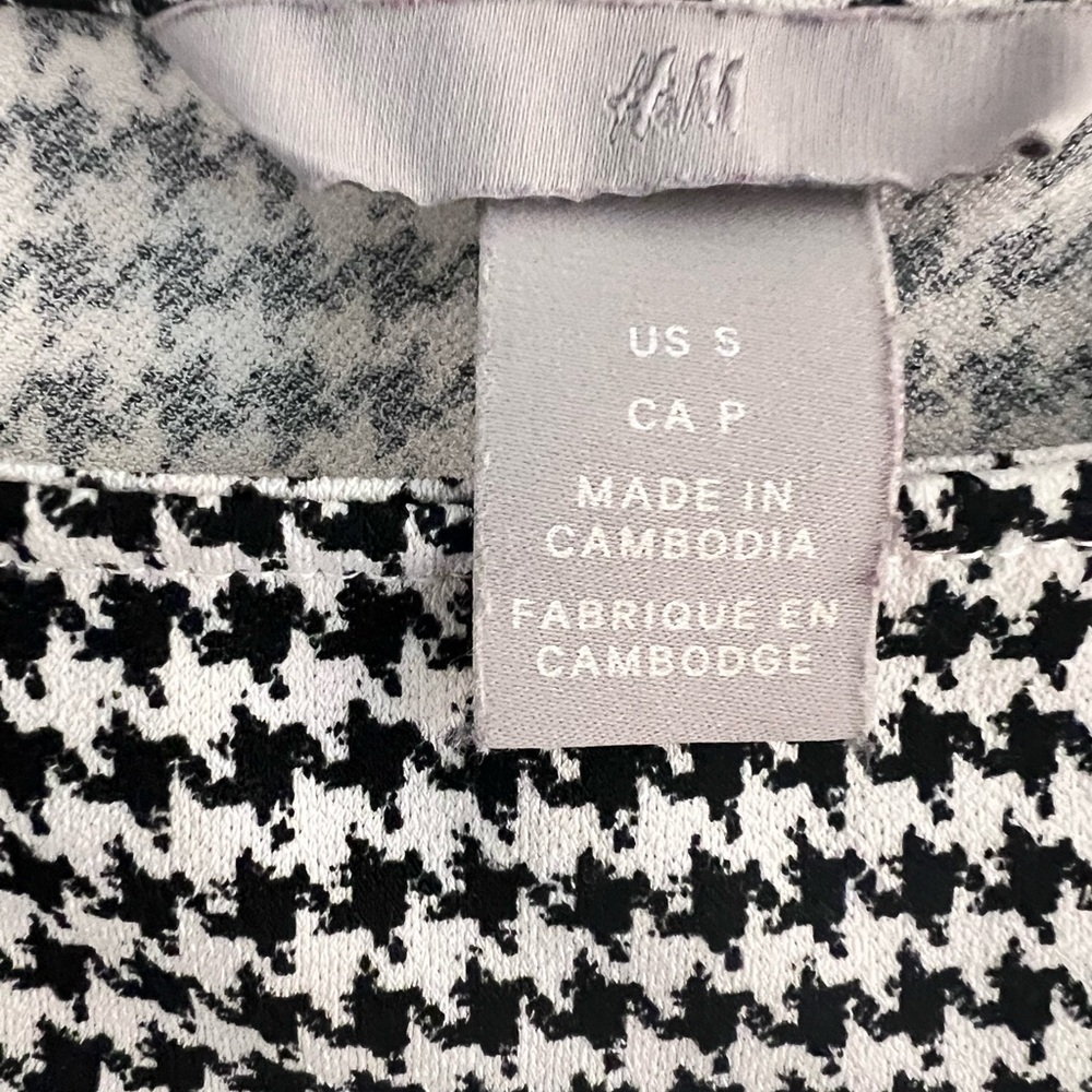H&M Black and White Houndstooth Blouse - Picture 5 of 7